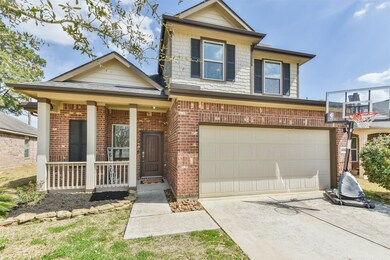 Super cute curb appeal!
