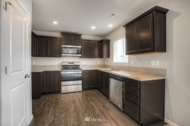 10714 183rd St E unit 472, Puyallup, WA 98374 - photo 3