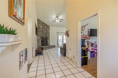 38740 25th St E, Palmdale, CA 93550 - photo 5