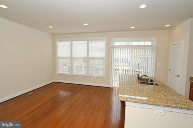 8045 Reserve Way, Vienna, VA 22182 - photo 6