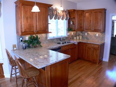 14 Rockville Meadows unit 14, Millis, MA 02054 - photo 4