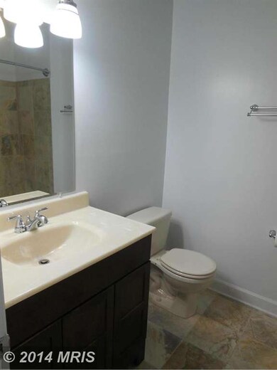 3084 White Birch Ct, Fairfax, VA 22031 - photo 7