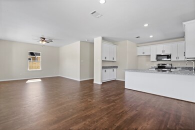 6521 Shotwell St, Houston, TX 77028 - photo 7