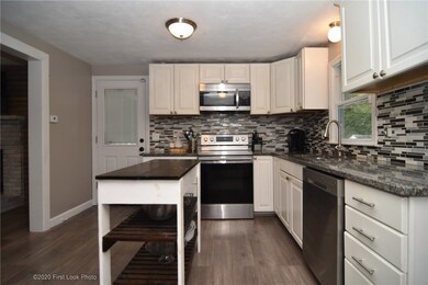 40 Randolph Ave, Attleboro, MA 02703 - photo 5