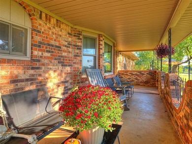 View of patio / terrace with covered porch