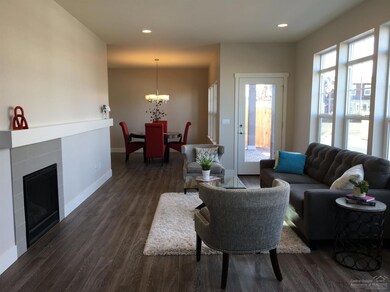 1820 NW Kingwood Ave, Redmond, OR 97756 - photo 5