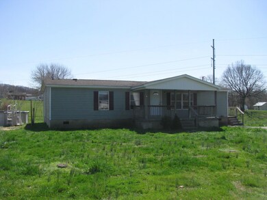 104 N 5th St, Watauga, TN 37694 - photo 3