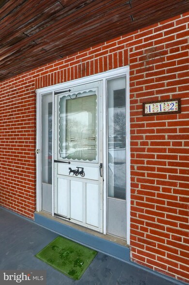 112 Clifton Ave, Reading, PA 19611 - photo 6