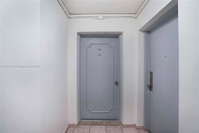 245 18th St unit 902, Miami Beach, FL 33139 - photo 6