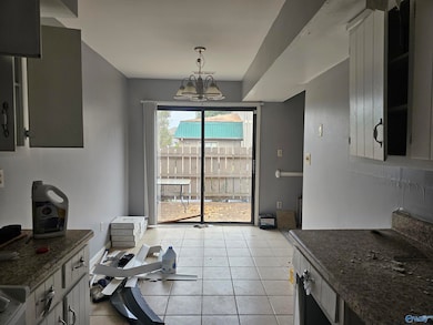 2225 Golf Rd SW unit 202, Huntsville, AL 35802 - photo 7