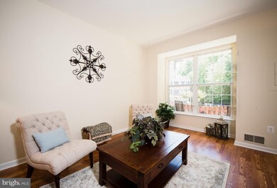 8316 Sanderling Way unit 38, Lorton, VA 22079 - photo 6