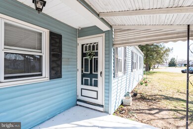 805 Garnet Rd, Wilmington, DE 19804 - photo 2