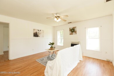 185 Church St, Lebanon Junction, KY 40150 - photo 4