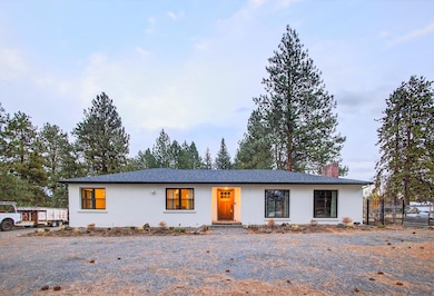 2170 NE 8th St, Bend, OR 97701 - photo 5