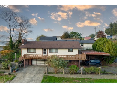 205 Marsh St, Gardiner, OR 97441 - photo 2