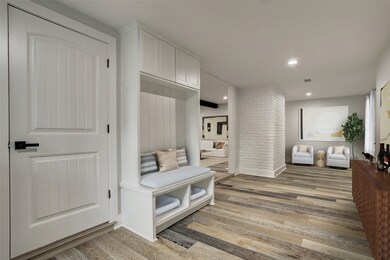 1035 Chamboard Ln, Houston, TX 77018 - photo 7