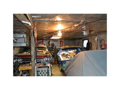 . This is a random picture of garage space depicti