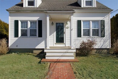 324 Forest Ave, Middletown, RI 02842 - photo 4