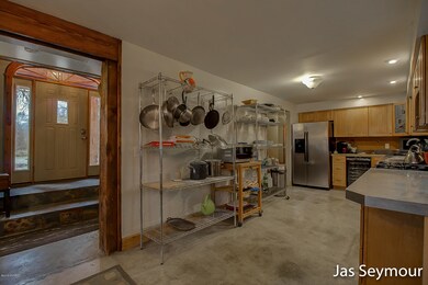 2288 Dean Lake Ave NE, Grand Rapids, MI 49505 - photo 7