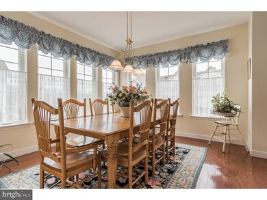 1076 Bordeaux Ln, Pennsburg, PA 18073 - photo 7