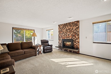 Enjoy entertaining in this huge family room