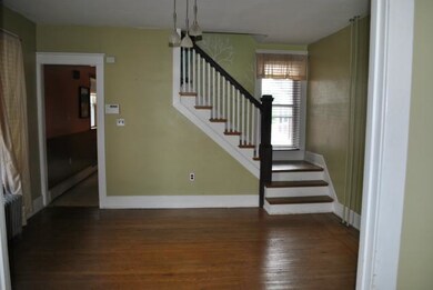 Dining Rm hardwood floors...