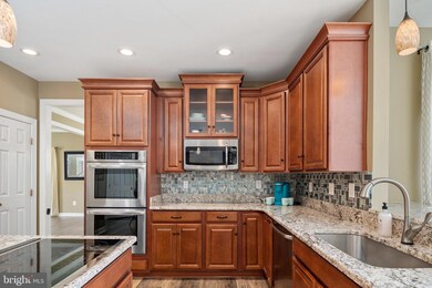 705 Conservatory Dr, Sykesville, MD 21784 - photo 6