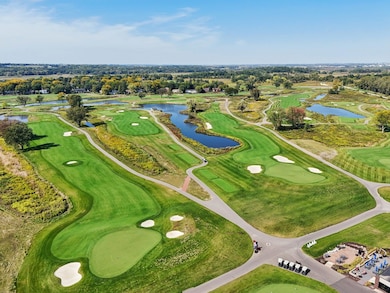 1610 Wheeler Rd unit 2C, Madison, WI 53704 - photo 6