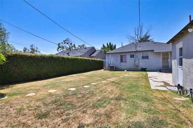 6012 Pennswood Ave, Lakewood, CA 90712 - photo 7