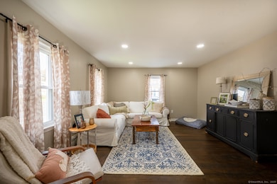 59 N Main St, East Windsor, CT 06088 - photo 5