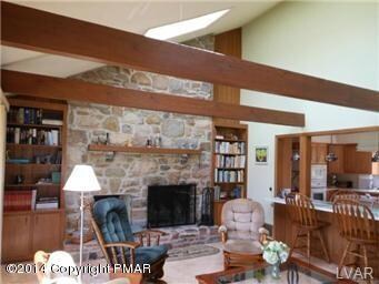 172 E Aluta Mill Rd, Nazareth, PA 18064 - photo 4