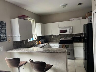 2717 SE 15th Place unit 157, Homestead, FL 33035 - photo 2