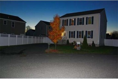 23 Wyndham Ct, Fall River, MA 02721 - photo 3