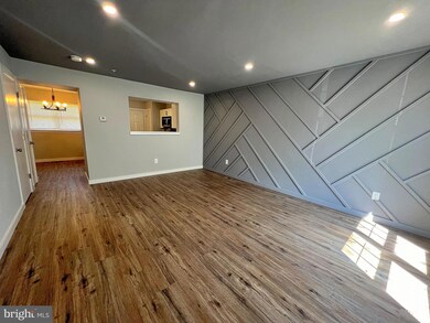 310 N Fremont Ave, Baltimore, MD 21201 - photo 7