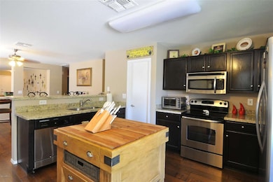 007_Kitchen