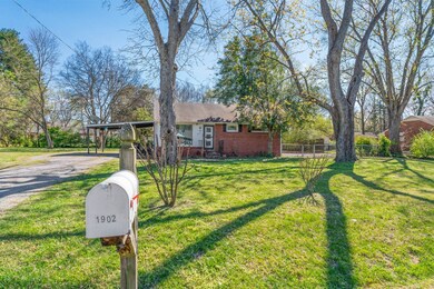 1902 Meadowgreen Dr, Murfreesboro, TN 37130 - photo 3