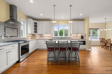 10 Field Ln, Littleton, MA 01460 - photo 2