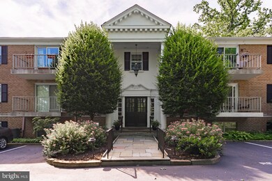 919 Montgomery Ave unit 1-1, Bryn Mawr, PA 19010 - photo 6