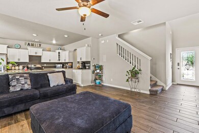 785 Oxfordshire St, El Paso, TX 79928 - photo 7