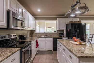 130 Lakes Dr S, Oxford, MS 38655 - photo 7