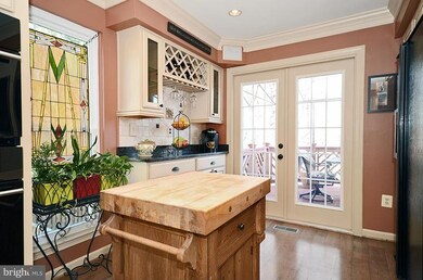 11923 Thurloe Dr, Lutherville Timonium, MD 21093 - photo 6