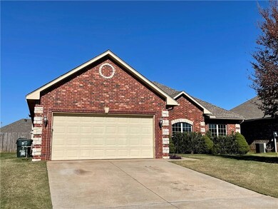 1113 Glen Eagles Ct, Norman, OK 73072 - photo 2