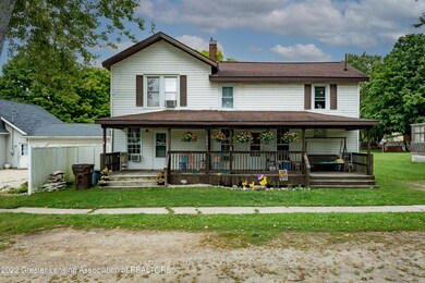224 W Main St Maple Rapids MI-102