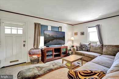 30 N Dwight St, Reading, PA 19609 - photo 4