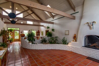 686 State Highway 165, Placitas, NM 87043 - photo 4