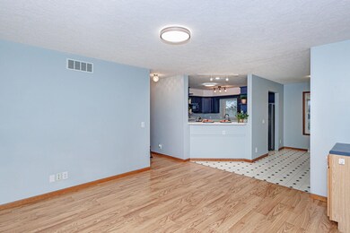 15-web-or-mls-6067-state-hwy-m