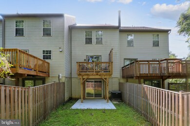 14336 Beaker Ct, Burtonsville, MD 20866 - photo 2