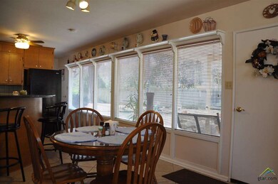 325 E Amherst Dr, Tyler, TX 75701 - photo 7