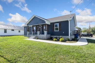 301 W Coffee St, Manchester, TN 37355 - photo 5