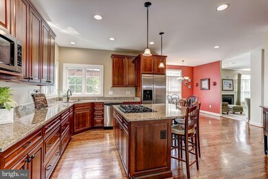 15780 Spyglass Hill Loop, Gainesville, VA 20155 - photo 6